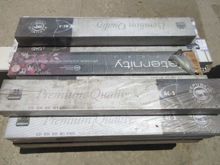lot-of-misc-brand/size-flooring-planks-image-5