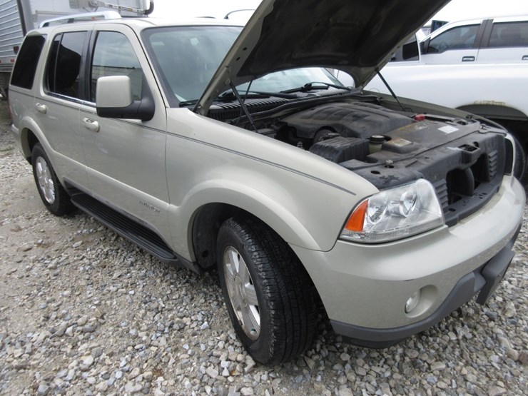 2003-lincoln-aviator-image-5