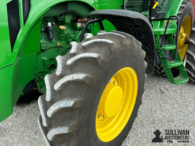 2011-john-deere-8235r-image-20