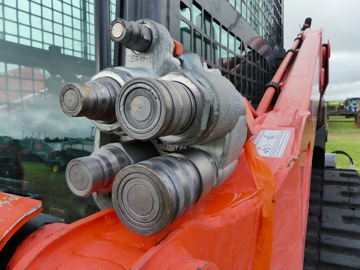 2023-kubota-svl75-2-image-11