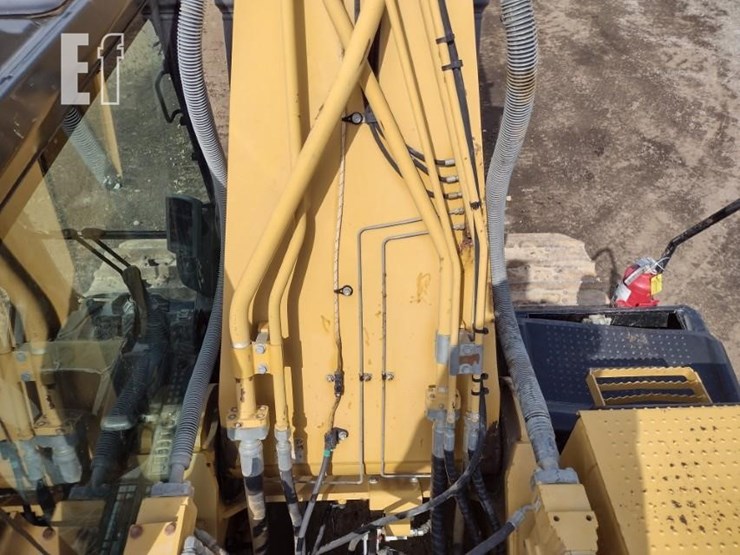 2013-caterpillar-329el-image-51