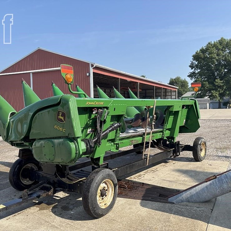 2008 JOHN DEERE 606C