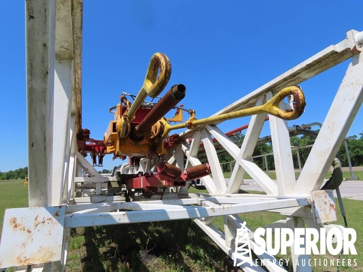 (f-1)-2019-service-king-super-series-waterwell-rig-image-17