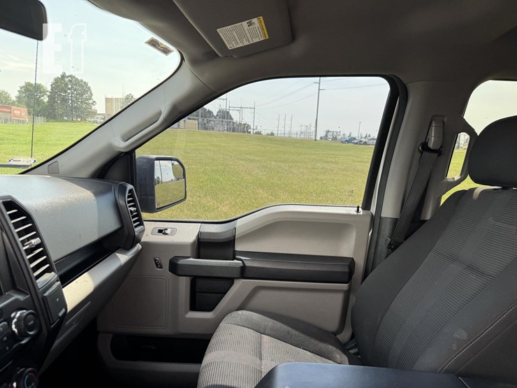2018-ford-f150-xl-image-30