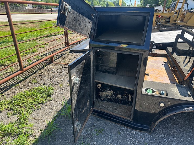 shop-built-welding-bed-image-12