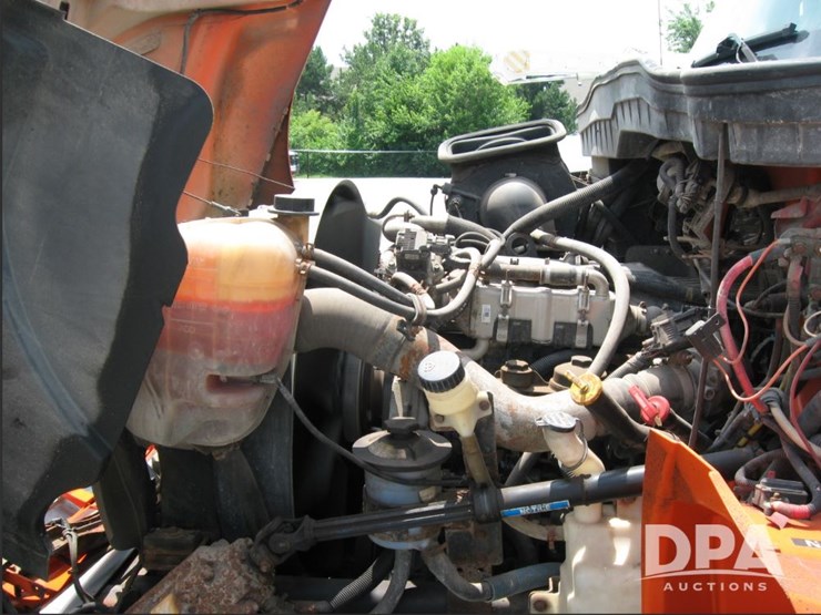 2009-international-durastar-4400-image-8