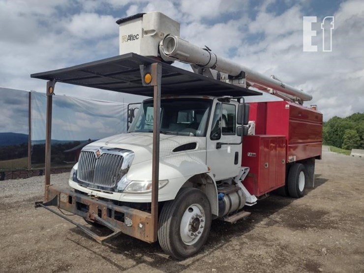 2017-international-durastar-4300-image-49