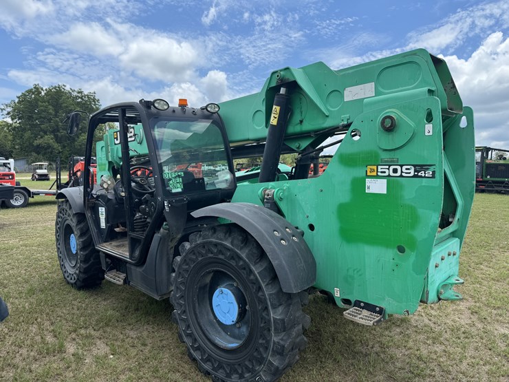 jcb-509-42-image-8