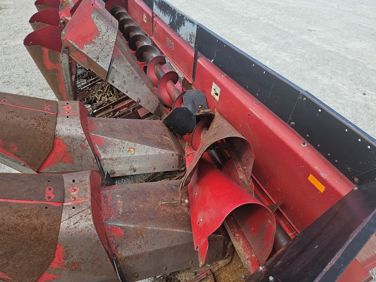 case-ih-1083-image-3