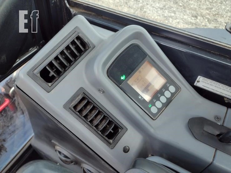 2023-yanmar-sv40-image-8