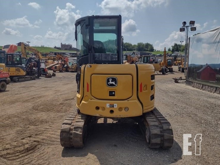 2022-deere-50g-image-4