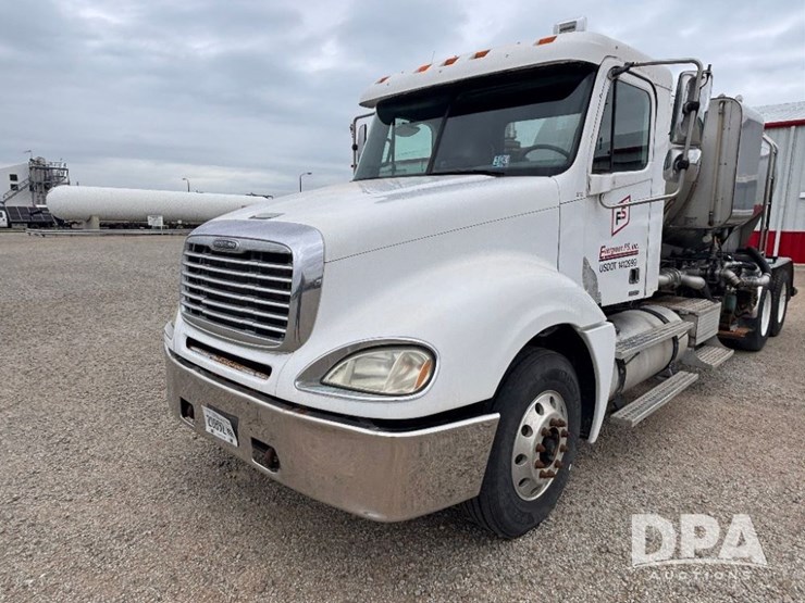 2006-freightliner-columbia-truck-(gp11008,-unit-414)-image-1