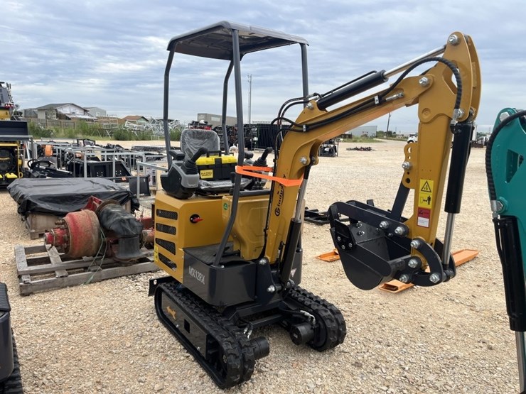 cfg-mx12rx-mini-excavator-image-6