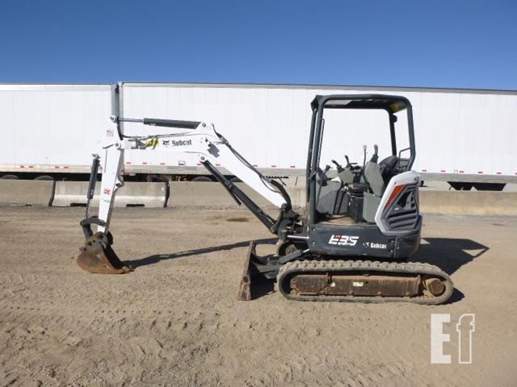 2017-bobcat-e35-image-1