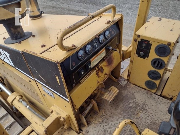 1999-caterpillar-d5c-xl-iii-image-13