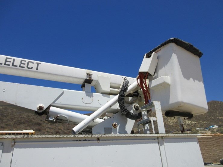 2000-international-4800-image-18