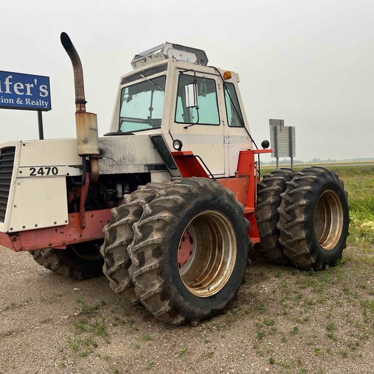 1975 Case 2470 Tractor