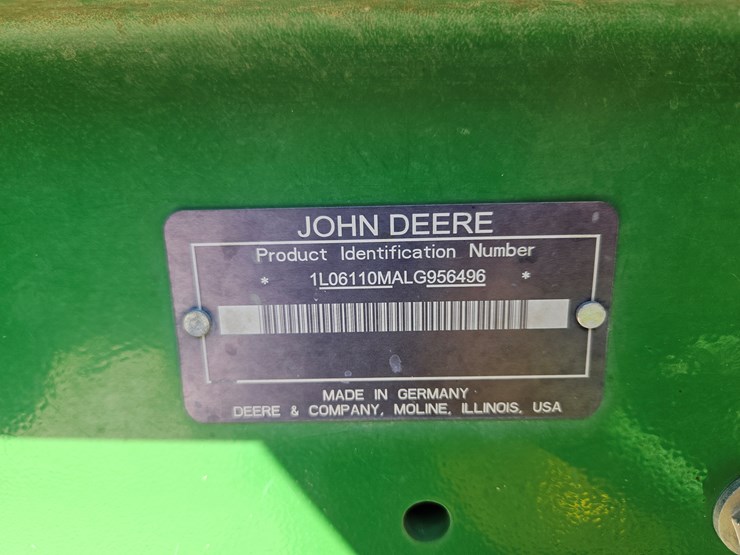 2020-john-deere-6110m-image-3