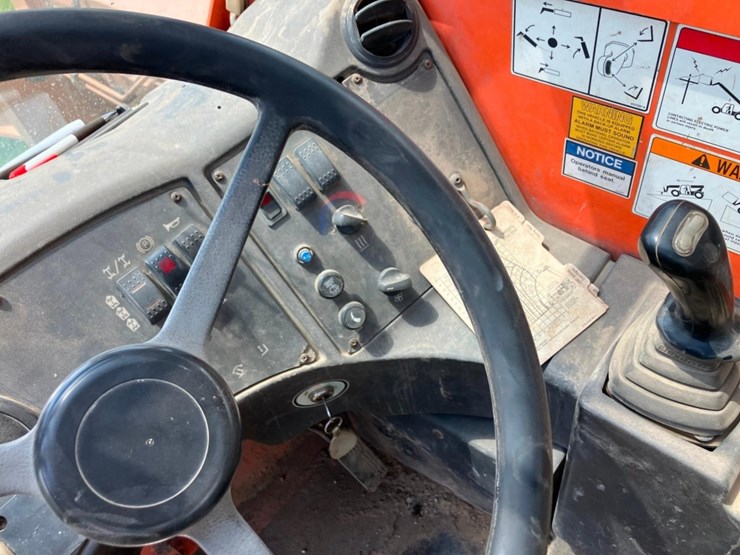 2008-jlg-1255-image-22