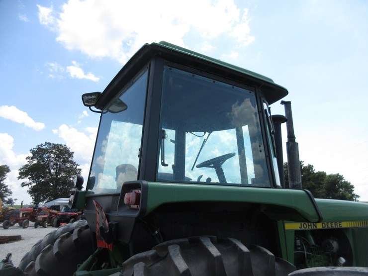 john-deere-4640-image-11