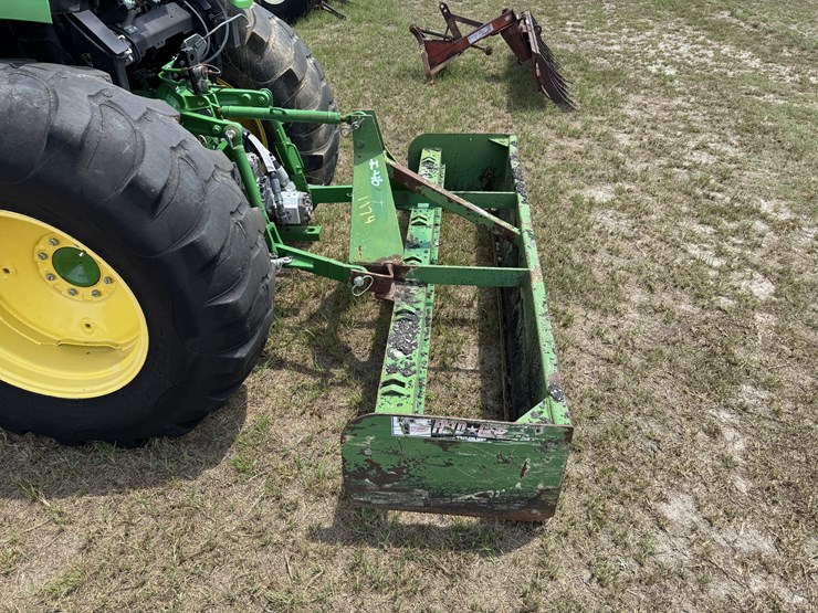 john-deere-4052r-image-10