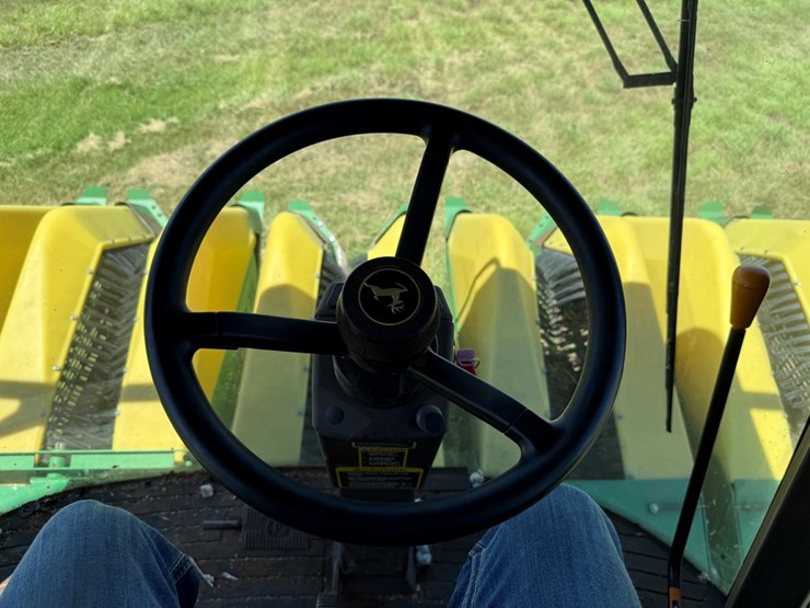 john-deere-7460-image-25