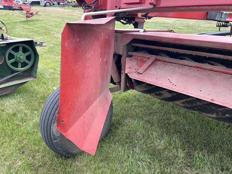 2012-new-holland-h7230-image-24