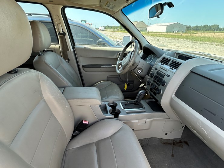 ford-escape-image-12