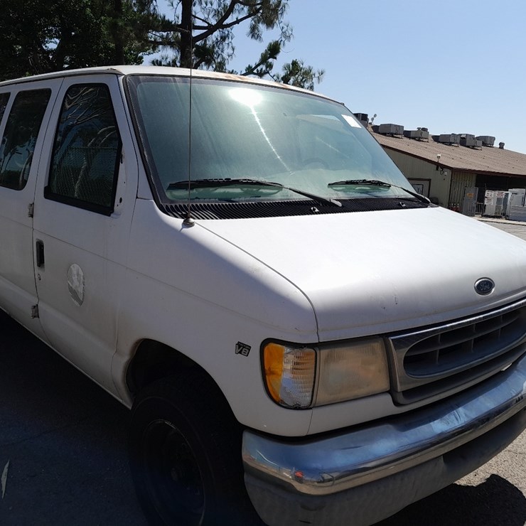 FORD E250