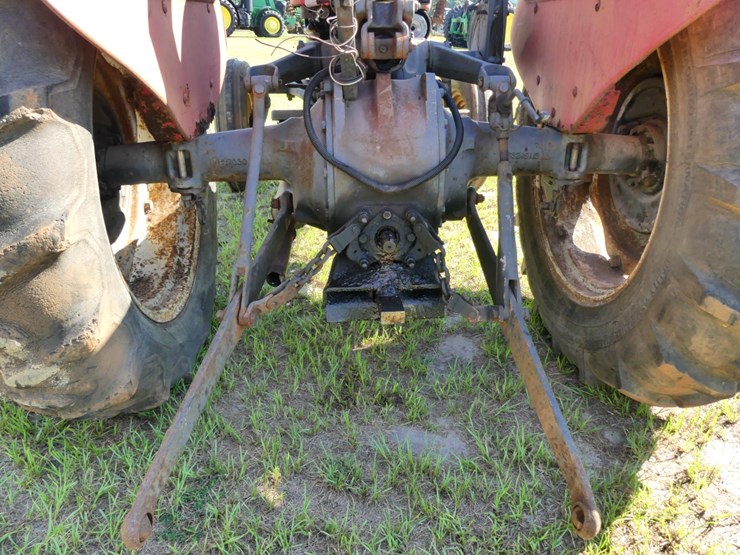 massey-ferguson-231-image-9