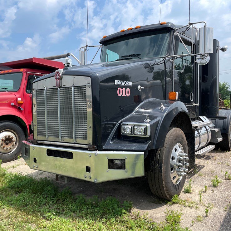 2012 KENWORTH T800