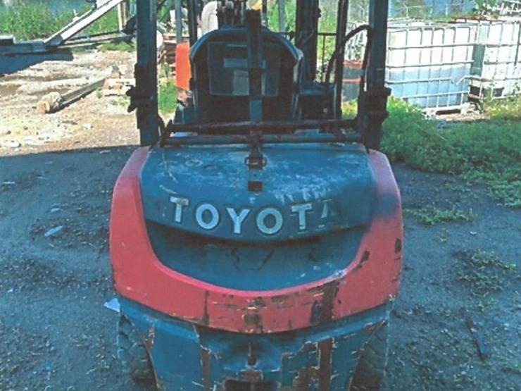 toyota-8fgu25-image-2