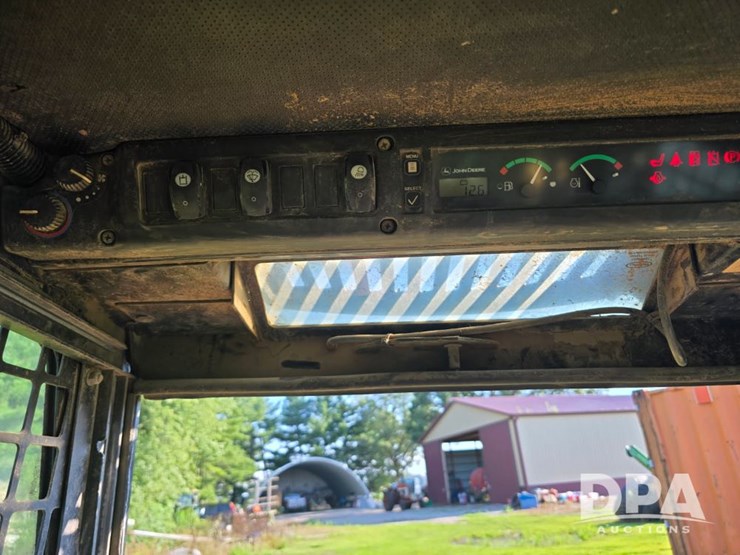 2015-john-deere-315-image-13