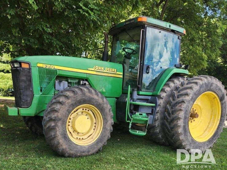 2000-john-deere-8310-image-1