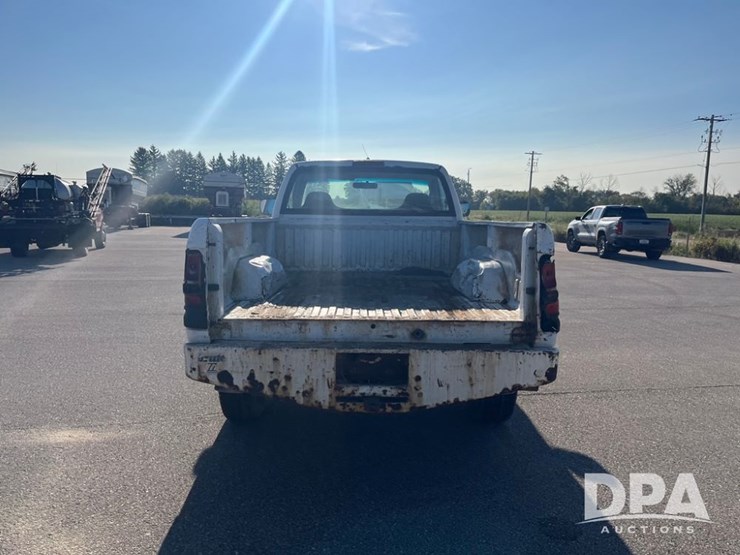1995-dodge-ram-2500-image-9