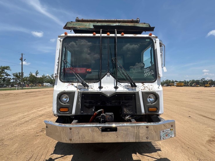 2010-mack-mru613-image-3