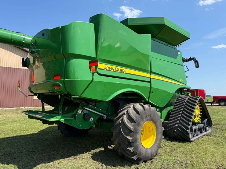 2021-john-deere-s770-image-11