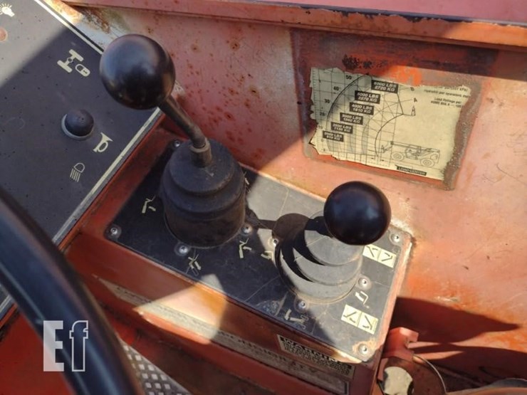 sky-trak-6036-image-9