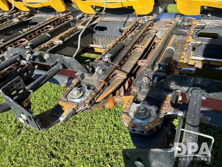 2009-new-holland-98d-image-15