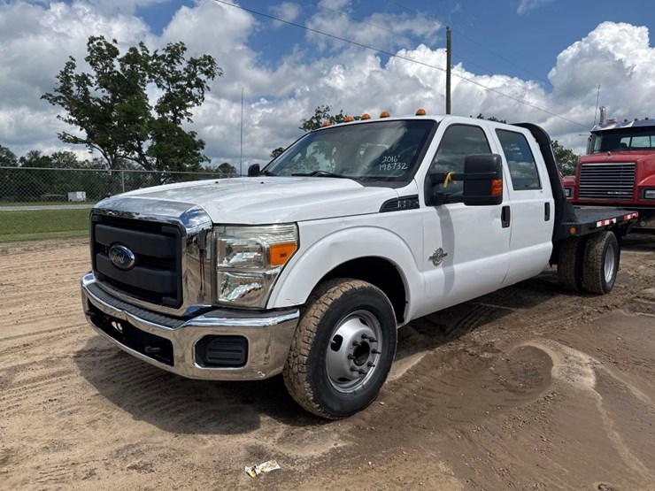 2016-ford-f350-xl-image-2