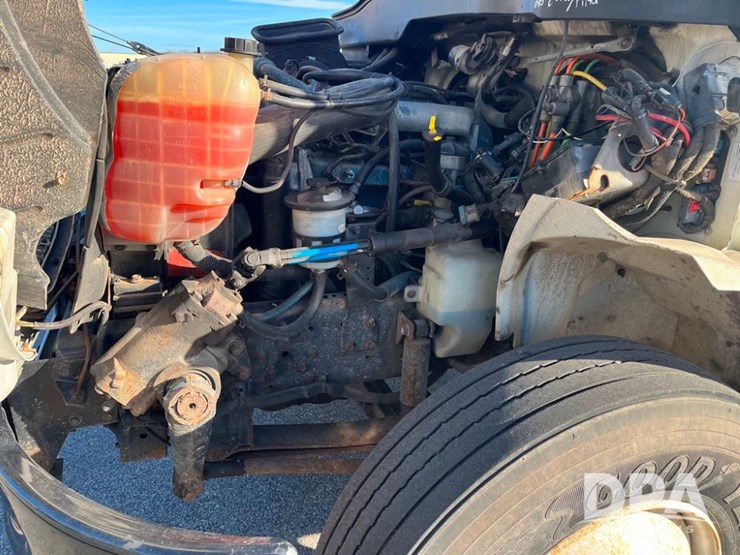 2007-international-durastar-4300-image-34