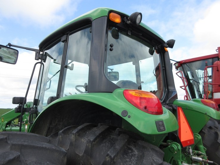 john-deere-7130-image-3