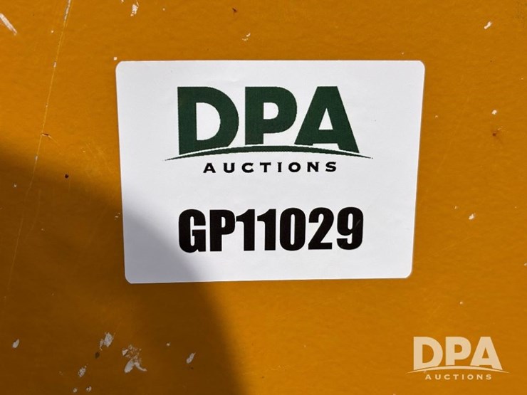 2014-caterpillar-950m-image-88