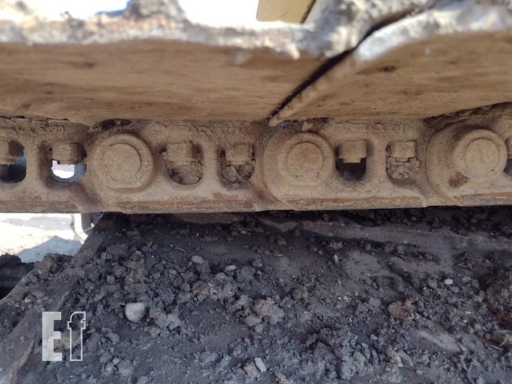 2012-komatsu-pc200-image-40