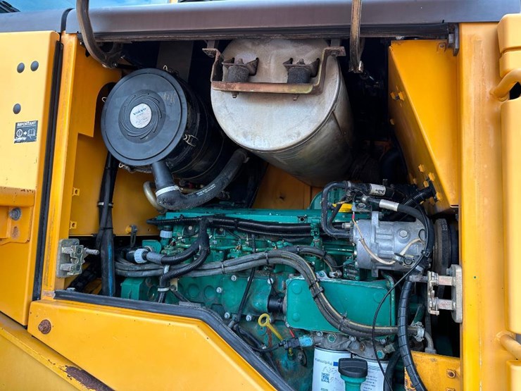 2006-volvo-l90e-image-23