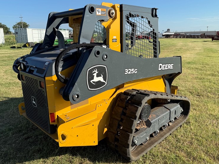 2021-deere-325g-image-15