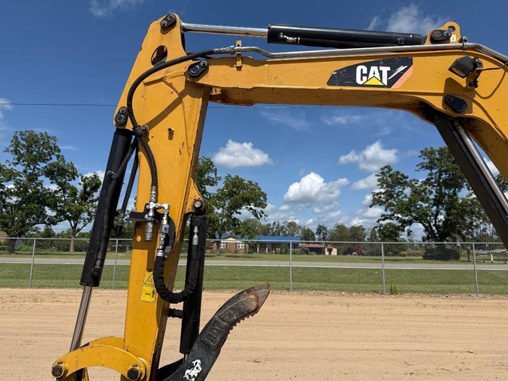 2015-caterpillar-305e2-cr-image-22