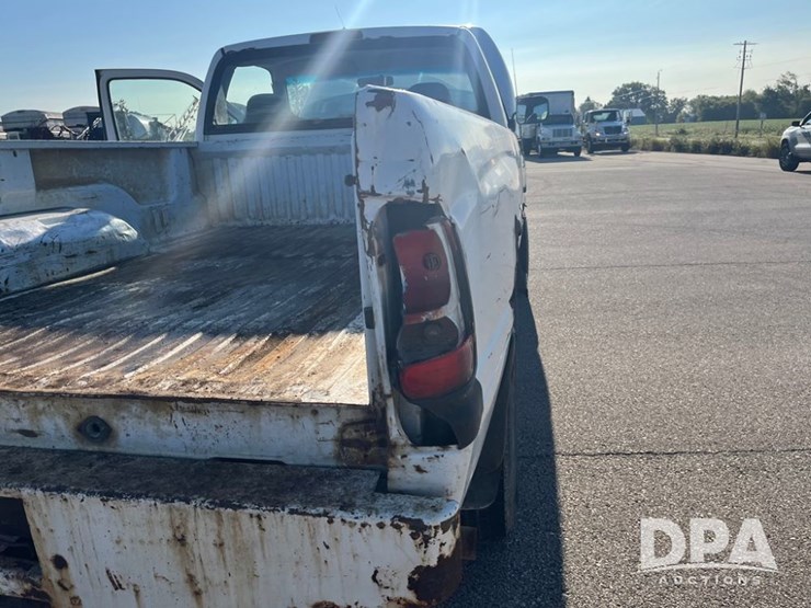 1995-dodge-ram-2500-image-33