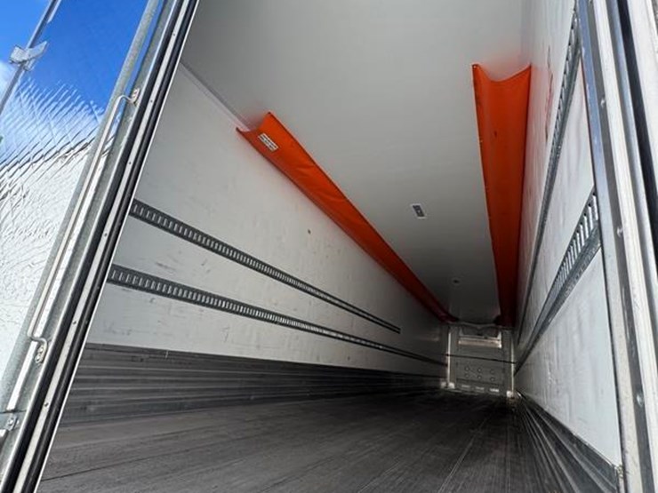 2023-cimc-53’-reefer-trailer-–-model-1rbr5305-thermoking-c-600-–-11,958-hrs-–-527sr5320pm028417-image-4