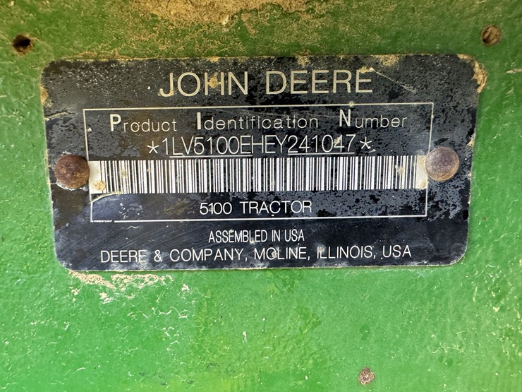 2014-john-deere-5100e-image-3